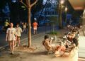 Đi trà sữa từ 4h sáng để ‘chữa lành’