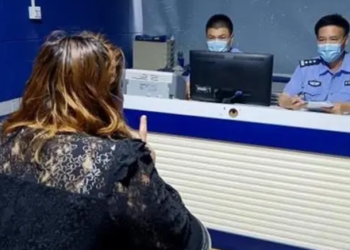 Theo dõi kế toán trưởng lén vào công ty chuyển 180 triệu đồng cho ai đó, kế toán viên báo cảnh sát ngay: chiêu lừa đảo 750 triệu bị vạch trần, 2 người bị bắt