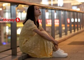 Nữ nhân viên văn phòng 40 tuổi, độc thân, lương 20 triệu đồng mua nhà gần 2 tỷ đồng – Bí quyết là mang cơm đi làm và không xem livestream!