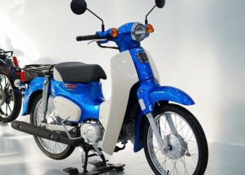 Honda Super Cub 50 nhập Nhật Bản đầu tiên về Việt Nam