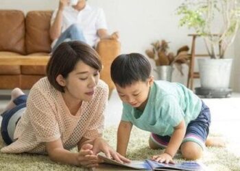 Mẹ 2 con áp dụng ‘thần chú’ trong giáo dục, giúp các con chủ động, tự giác, thông minh!