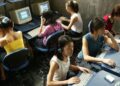 Lý do người Trung Quốc “nghiện dùng” máy tính chạy Windows – Chê vẫn cứ chê mà mãi không bỏ được?