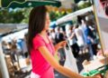 Khi biết gia đình tôi mỗi tháng chi tiêu hết 4 triệu cho 5 người, chị hàng xóm nhận xét một câu mà tôi kinh hồn táng đảm