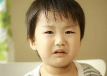 Kẻ thù số 1 của con cái không phải là đánh đập, ly hôn hay thiếu tiền mà là điều này