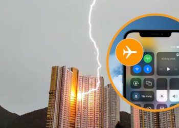Điện thoại bật chế độ máy bay nhưng vẫn dùng wifi có thể chống sét đánh được không?