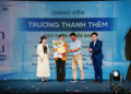 Cô Trương Thanh Thêm – Giáo Viên Tận Tâm Với Nghề Tại Sự Kiện Tôn Vinh Giáo Viên Tiêu Biểu Ngành Chăm Sóc Sắc Đẹp 2024