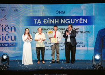 Tôn Vinh Giáo Viên Tiêu Biểu Ngành Chăm Sóc Sắc Đẹp 2024: Ông Tạ Đình Nguyên Và Những Cống Hiến Cho Sự Nghiệp Giáo Dục