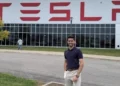 Rải 300 đơn xin việc, 500 email trước khi thành kỹ sư Tesla