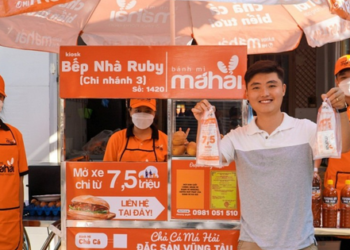 ‘Bí mật’ của chuỗi bánh mì lớn nhất Việt Nam: Từ quán vỉa hè đến 1.000 cửa hàng được bắt đầu bằng 7,5 triệu đồng