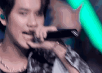 Vai phụ mờ nhạt của mỹ nam người Thái gốc Việt tại Anh Trai Say Hi