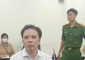 Trả hồ sơ điều tra bổ sung vụ cựu Vụ trưởng lừa Chủ tịch Tân Hoàng Minh