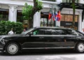 Limousine của Tổng thống Nga trên phố Hà Nội