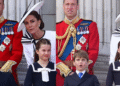 Khoảnh khắc Công chúa Charlotte và Hoàng tử bé Louis “sao y bản chính” biểu cảm của bố William mẹ Kate gây sốt mạng