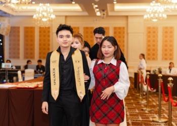 Master Trung Tín Tỏa Sáng Với Màn Trình Diễn Hairstroke Drawing Tại The Masters Beauty Of Vietnam Season 2