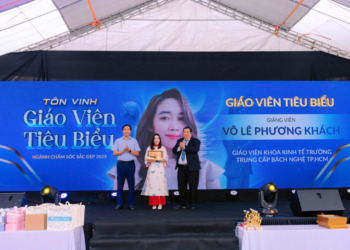 Cô Võ Lê Phương Khách Góp Dấu Ấn Tại Lễ Tôn Vinh Giáo Viên Tiêu Biểu Ngành Chăm Sóc Sắc Đẹp 2025