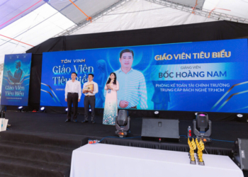 Lễ Tôn Vinh Giáo Viên Tiêu Biểu Ngành Chăm Sóc Sắc Đẹp 2025: Thầy Bốc Hoàng Nam Và Dấu Ấn Đóng Góp Đầy Tâm Huyết