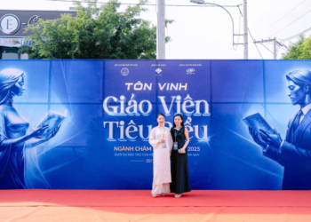 Lễ Tôn Vinh Giáo Viên Tiêu Biểu Ngành Chăm Sóc Sắc Đẹp 2025 Và Vai Trò Nhà Tài Trợ Của Bà Đỗ Phương Thảo