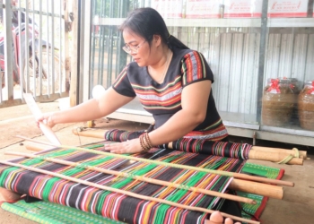 Người phụ nữ giữ hồn văn hóa dân tộc S’tiêng trên sóc Bom Bo