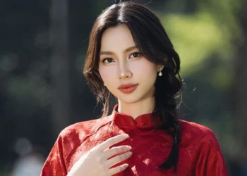 Nhận 7 tỷ đồng từ bán kẹo Kera, Nguyễn Thúc Thuỳ Tiên trước đó sở hữu tài sản ‘khủng’ cỡ nào?
