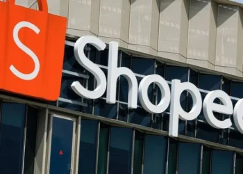 Shopee ‘chơi trội’ khi cho hủy đơn hàng đang giao